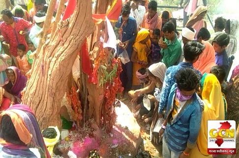 बुर्री स्थित रैनीधाम मेले में उमड़ा जन सैलाब, मेघनाथ की गई पूजा, जमकर चढ़ाई है पशु बलि