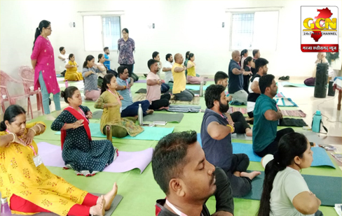 आर्ट ऑफ़ लिविंग की 6 दिवसीय शिविर 