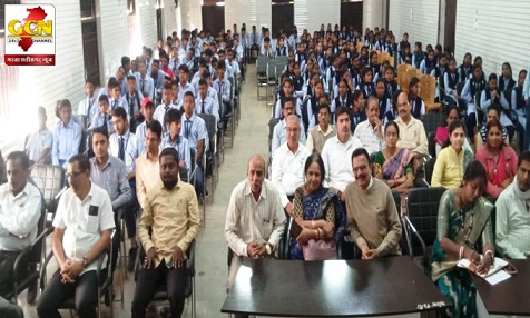 परीक्षा पे चर्चा : प्रधानमंत्री श्री नरेन्द्र मोदी ने विद्यार्थियों को परीक्षा में तनाव कम करने के दिए टिप्स