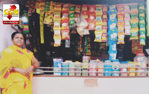 आदिवासी महिला सशक्तिकरण योजना के ऋण से दशोदा ने खोली दुकान