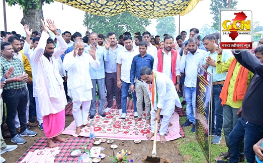 जल प्रदाय संयंत्र व पाइपलाइन के कार्यों का शुभारंभ कर खर्रा ग्रामवासियों को विधायक एवं संसदीय सचिव पारस नाथ राजवाड़े ने दी बड़ी सौगात