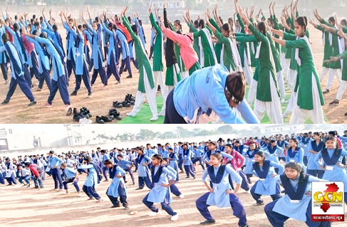 खेलों के साथ नागरिकों ने गुड़ मार्निंग महासमुंद में कराते, रस्साकसी, योगा के साथ जुंबा डांस में बढ़चढ़ कर हिस्सा लिया। 